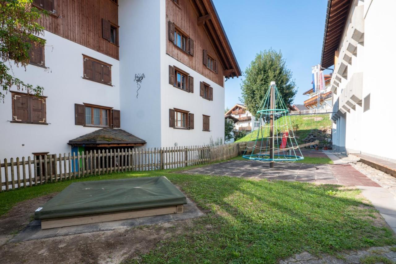 Alpablueamli Apartment Pany Екстериор снимка